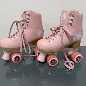 Prettyfly Brand Roller Skates Pink size 5 EUC